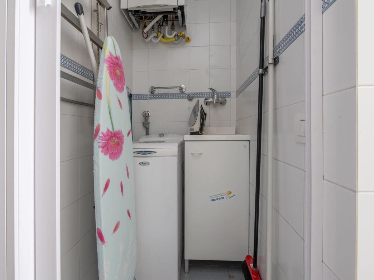 The Best Rent - Gorgeous Two-Bedroom Apartment In Porta Nuova District Milan Luaran gambar