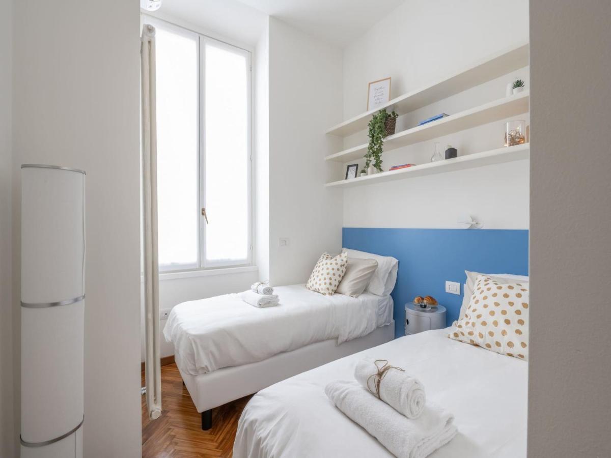 The Best Rent - Gorgeous Two-Bedroom Apartment In Porta Nuova District Milan Luaran gambar