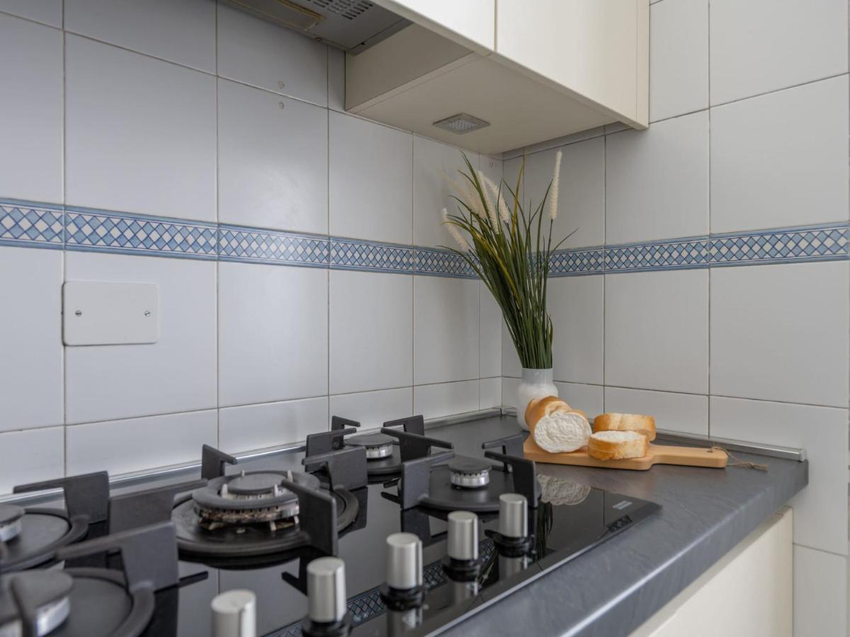 The Best Rent - Gorgeous Two-Bedroom Apartment In Porta Nuova District Milan Luaran gambar